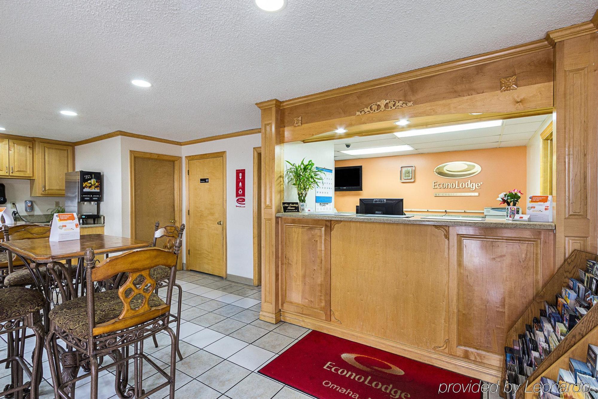 Rodeway Inn West Dodge Omaha Bagian luar foto