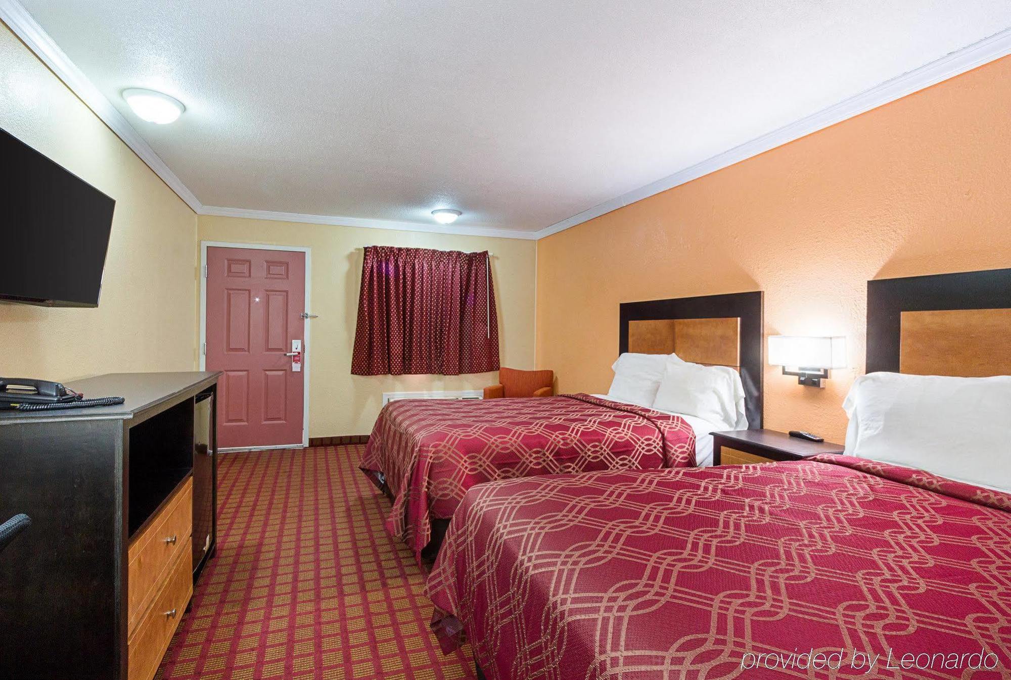 Rodeway Inn West Dodge Omaha Bagian luar foto